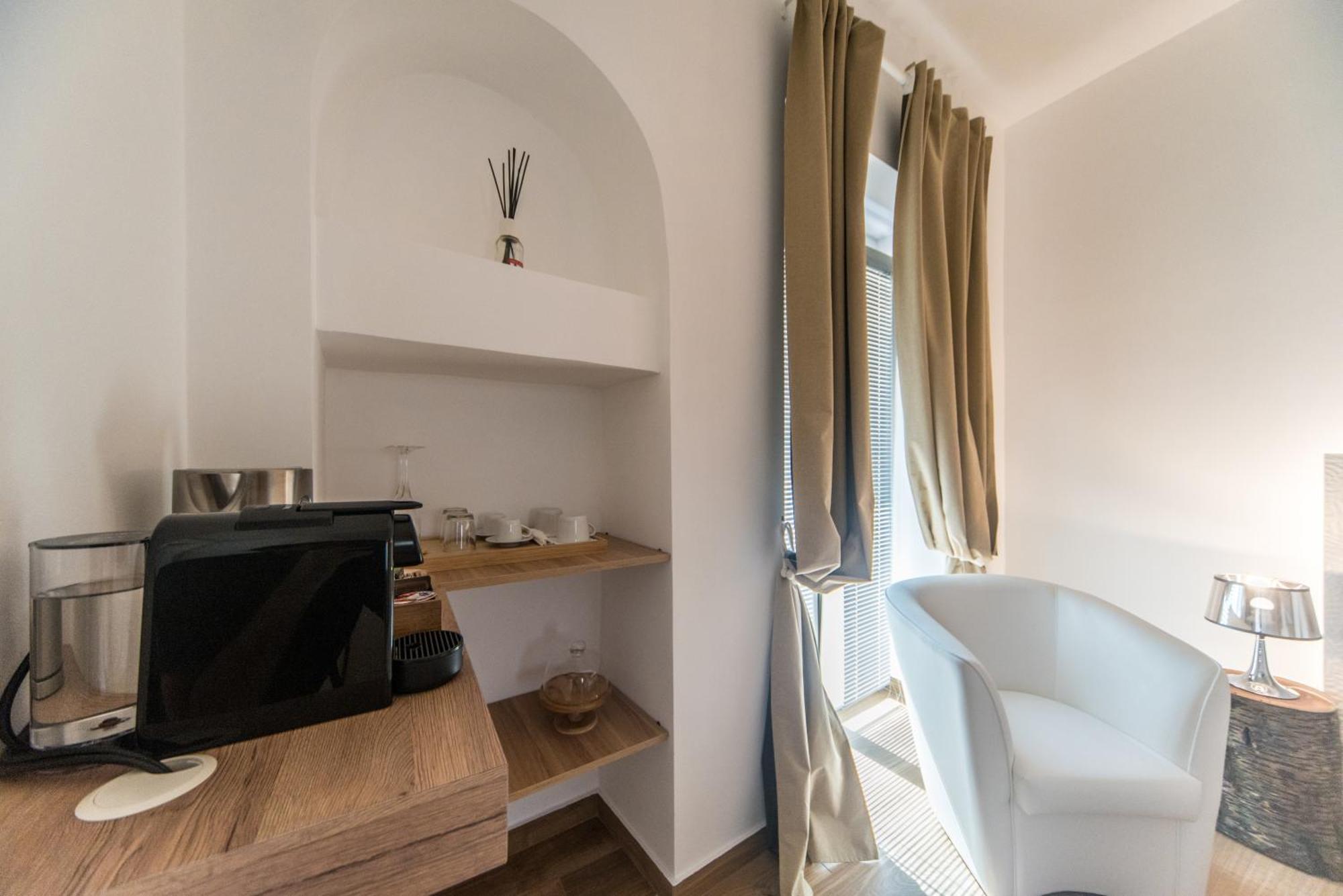 Suite Santa Chiara Trani Extérieur photo