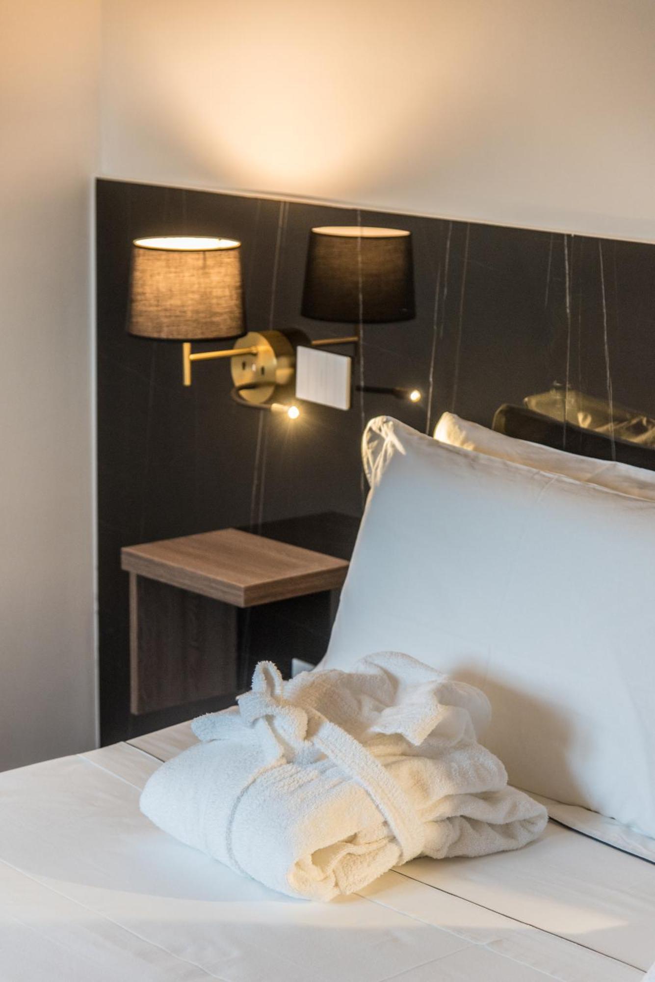 Suite Santa Chiara Trani Extérieur photo